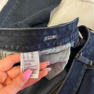 American Eagle Outfitters Jeans - American Eagle Jegging American Eagle Outfitters Jeans - American Eagle Jegging